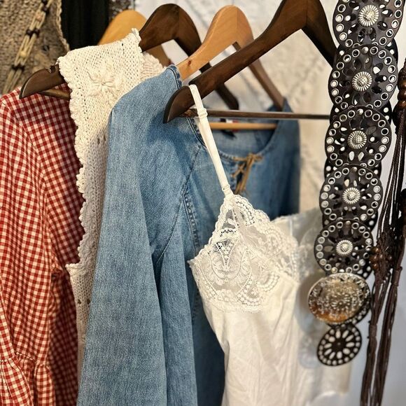 Vintage Western and Denim - Picture 1 of 3